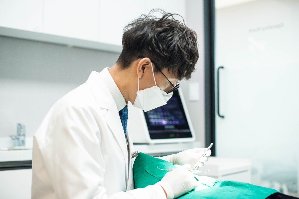 친절한이치과의원 대표 이미지