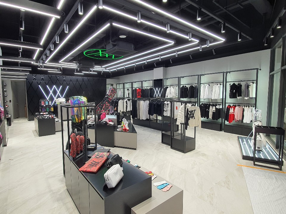 어뉴골프 현대프리미엄아울렛 스페이스원점 대표 이미지