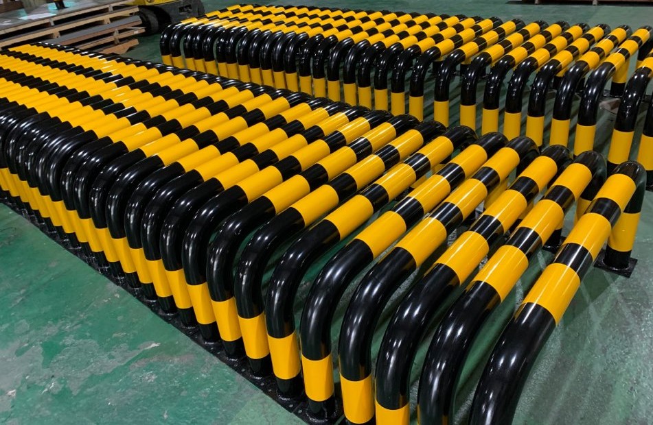 C FACTORY 대표 이미지 - 볼라드 등 금속 제품