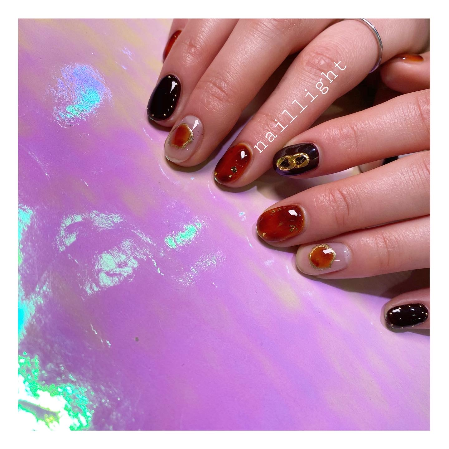 네일라이트 대표 이미지