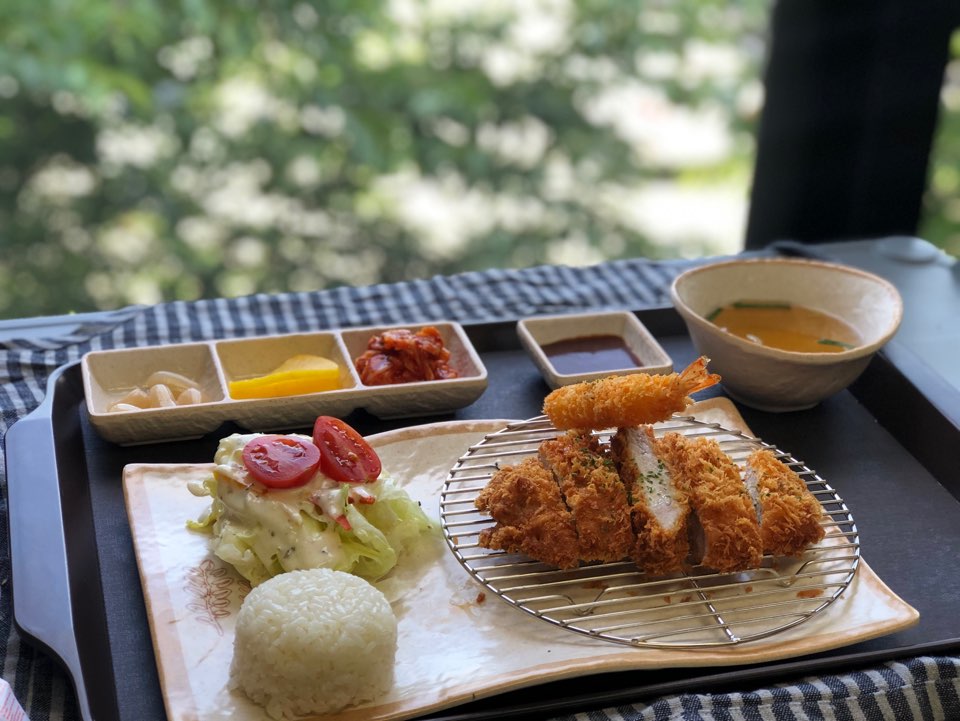 카츠루와