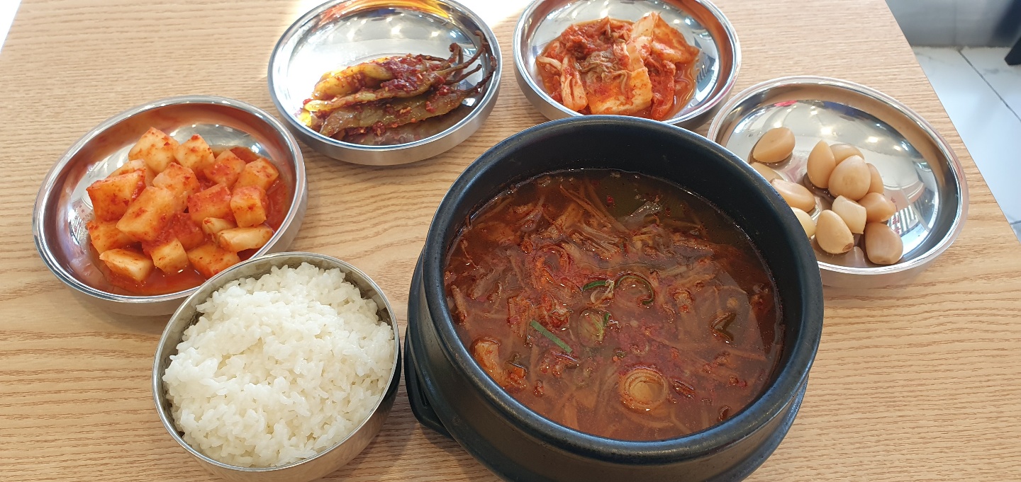 육설순