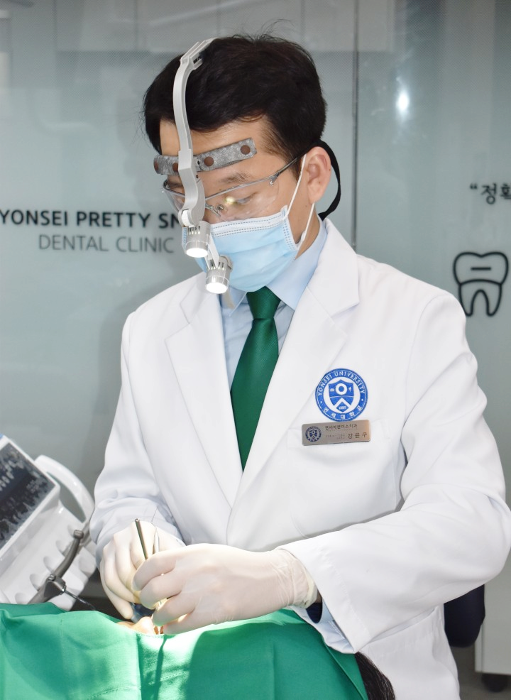 연세예쁜미소치과의원