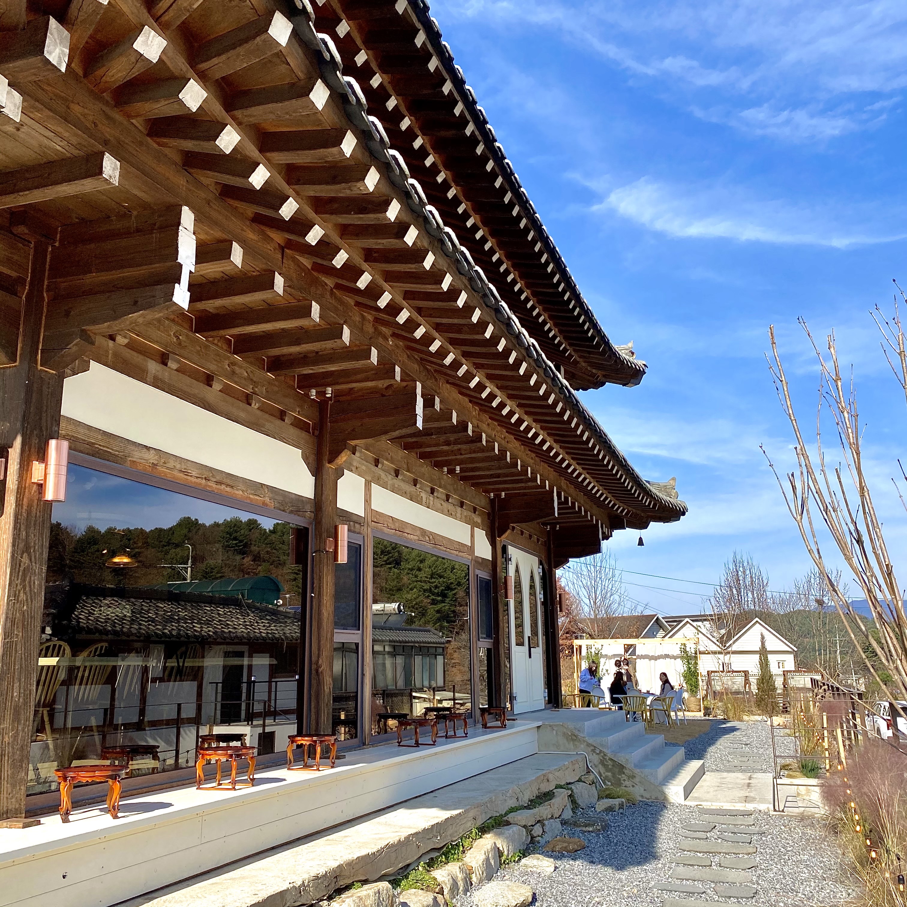 고요재