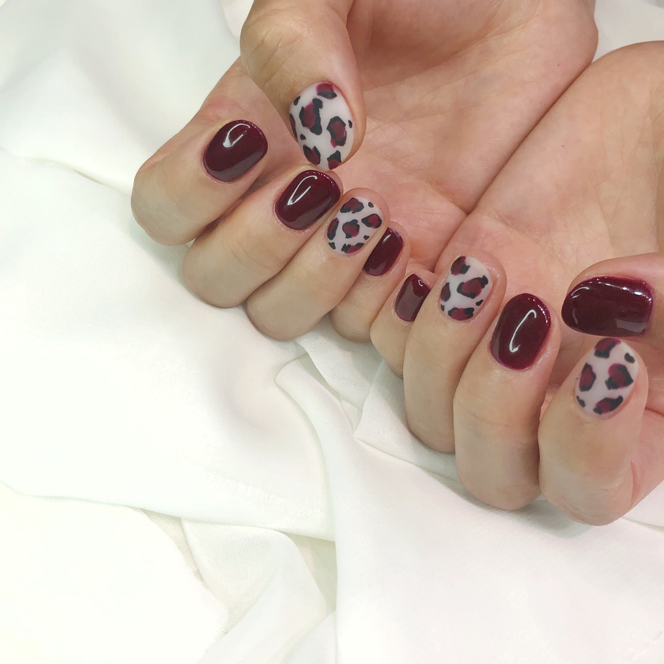 네일살롱 대표 이미지