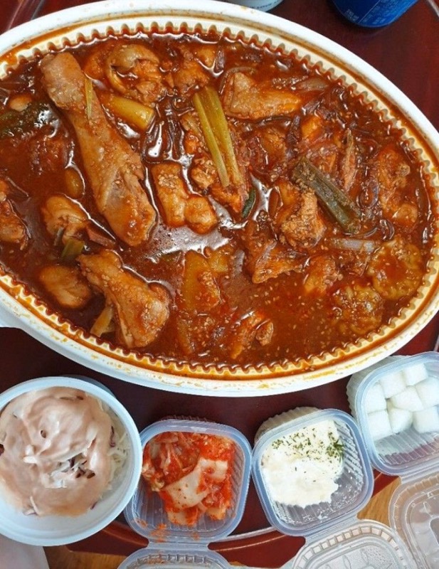큰손도깨비찜닭뼈찜