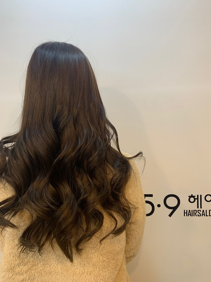 5.9헤어 수원화서본점 내부 또는 관련 모습