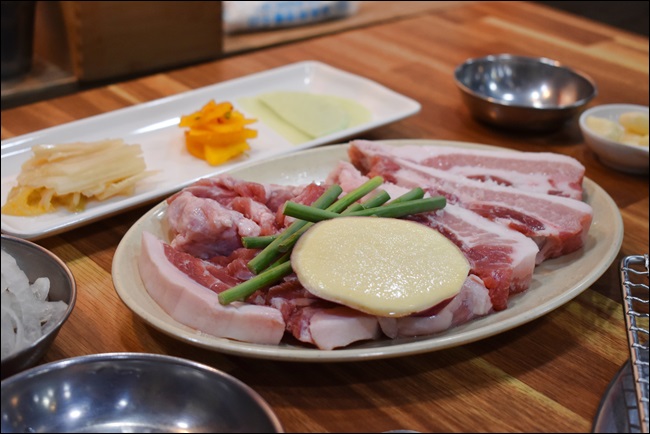 일구칠하나 김해참숯뒷고기