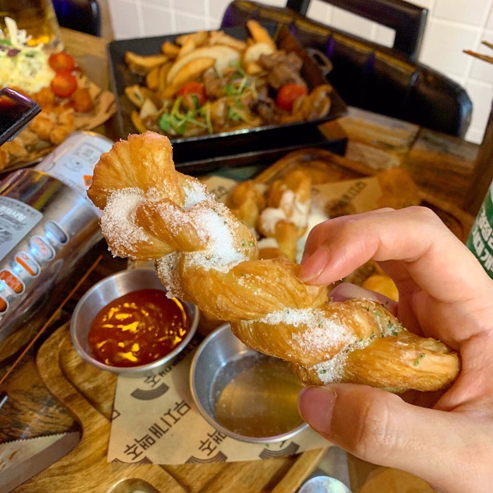 무지개맥주 수영점
