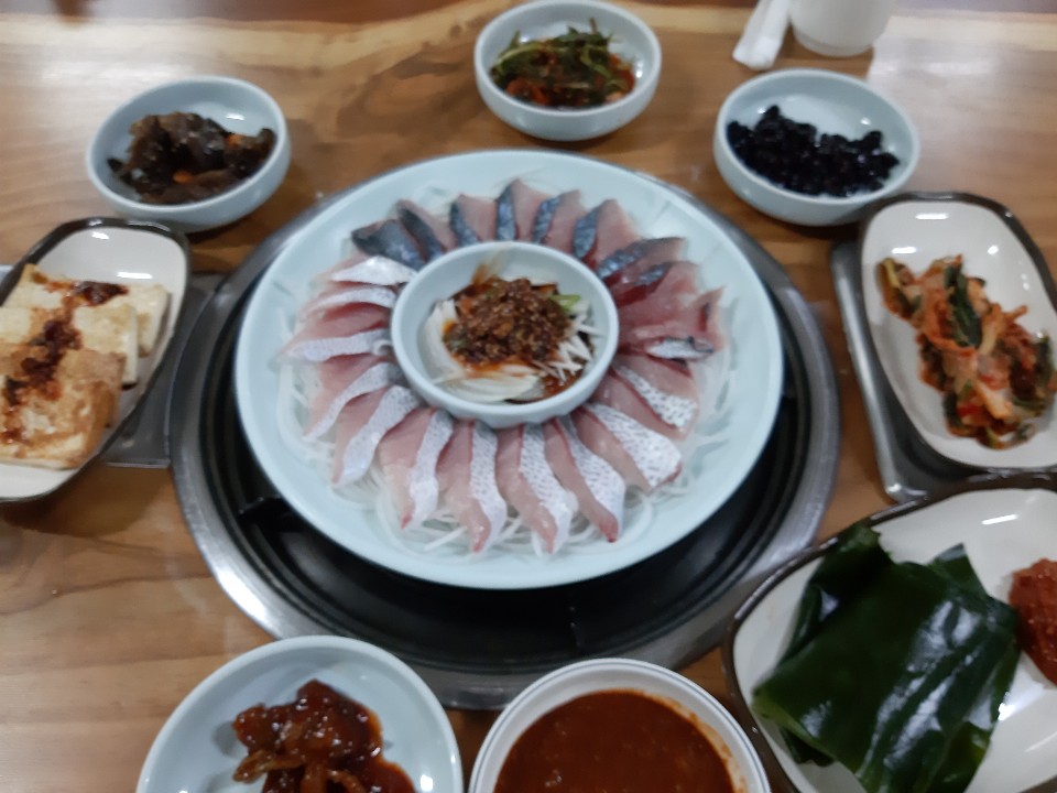 연송갈치요리