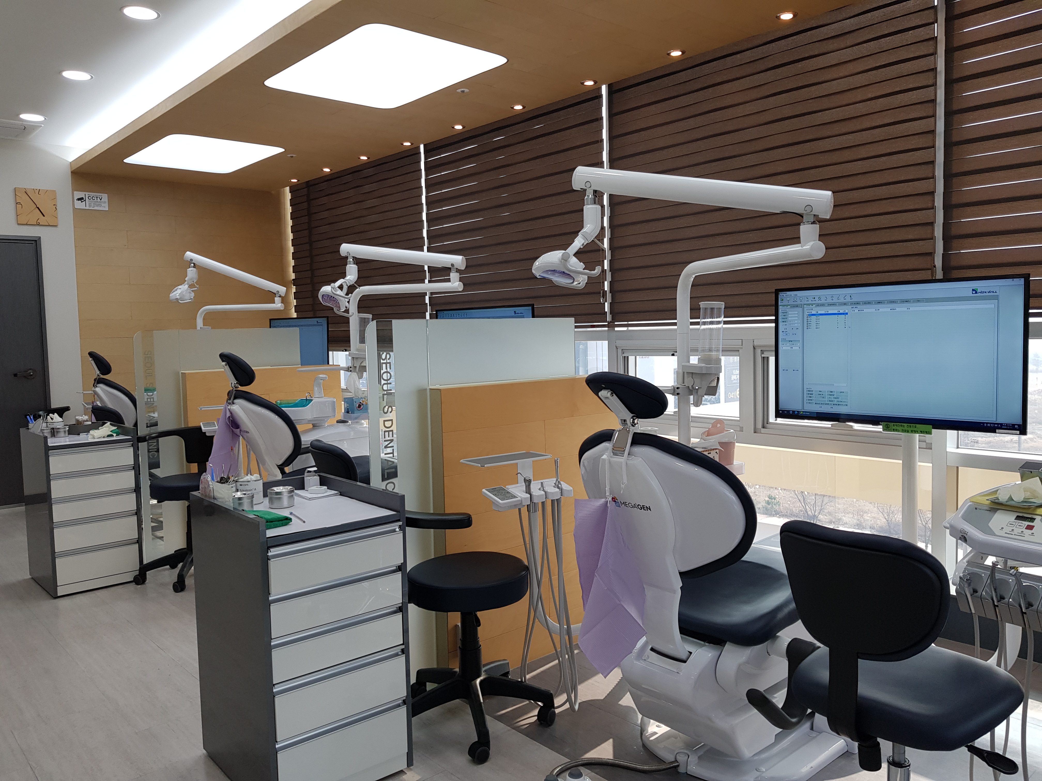 서울에스치과 대표 이미지