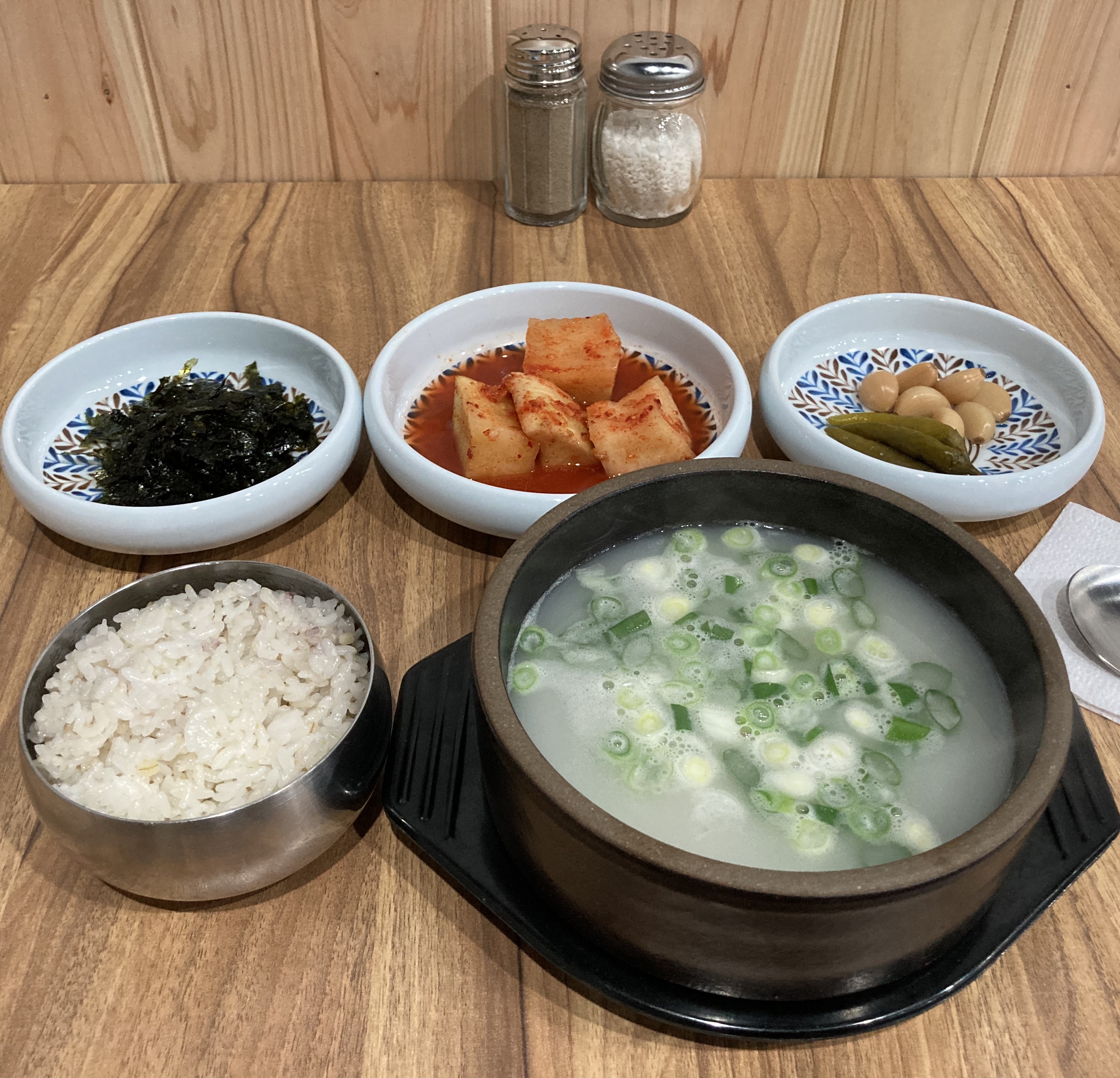 연경골한우가마솥국밥