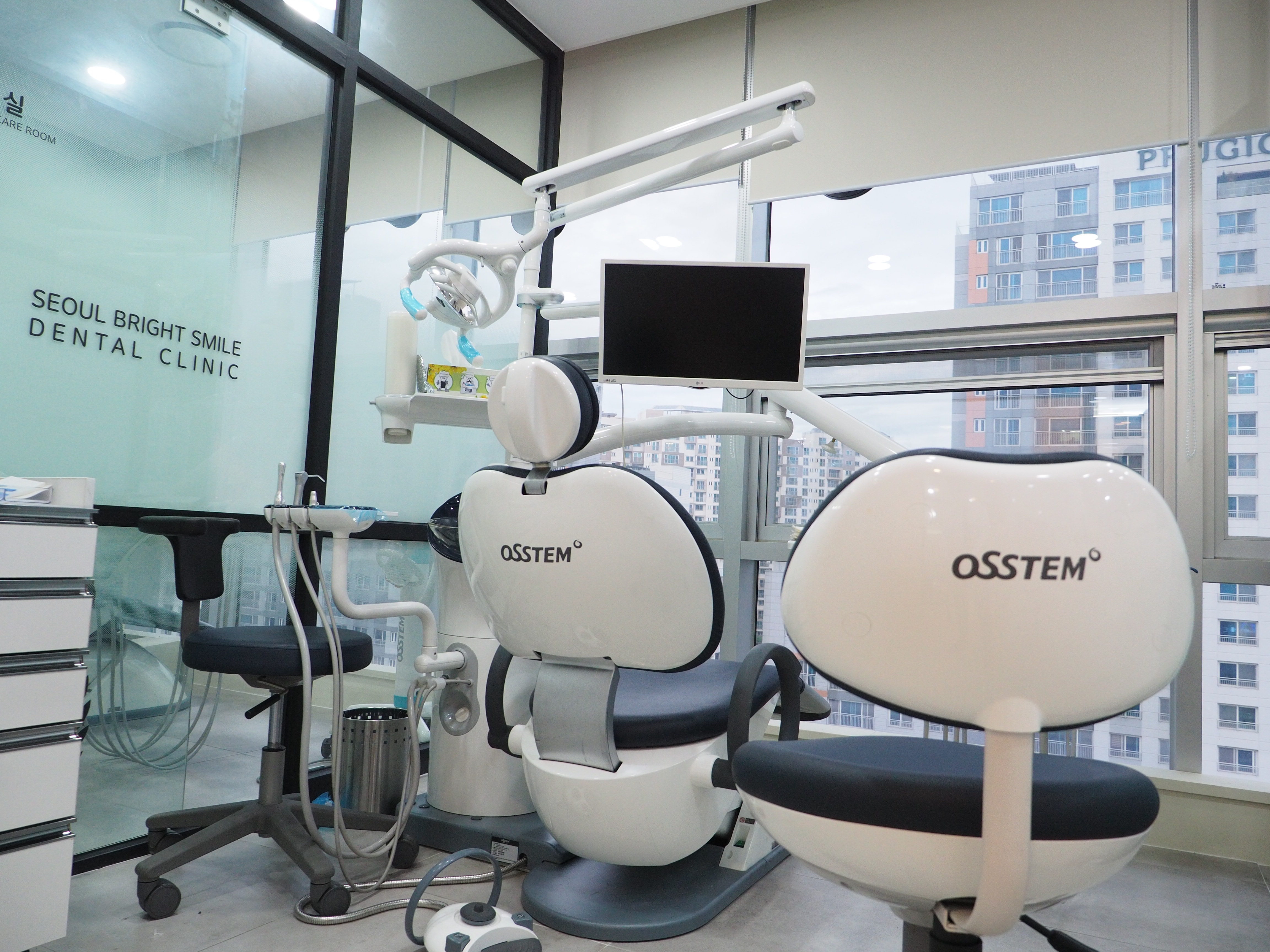 서울밝은미소치과 대표 이미지