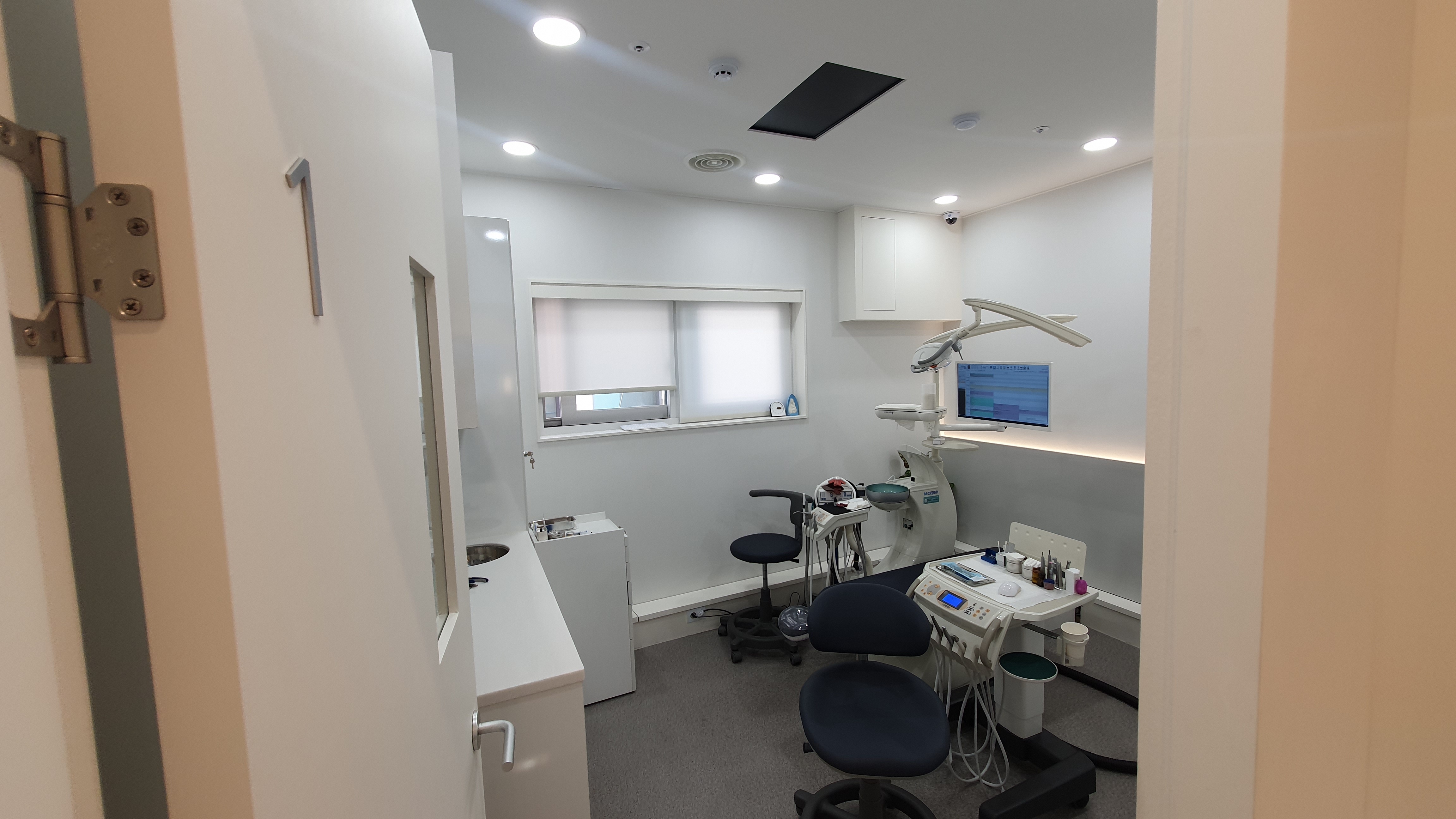 리틀스마일소아치과의원 대표 이미지