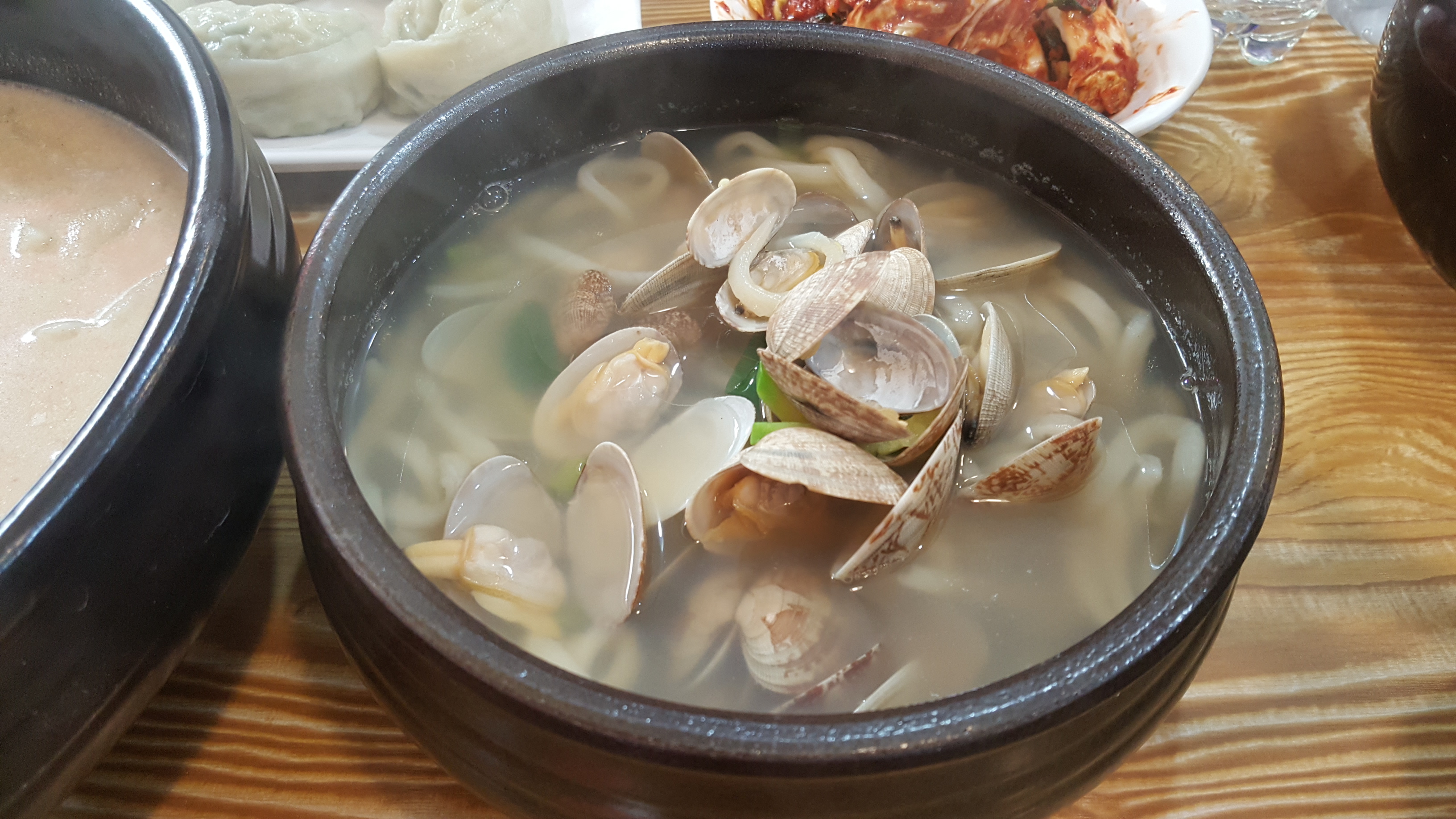 만석바지락칼국수