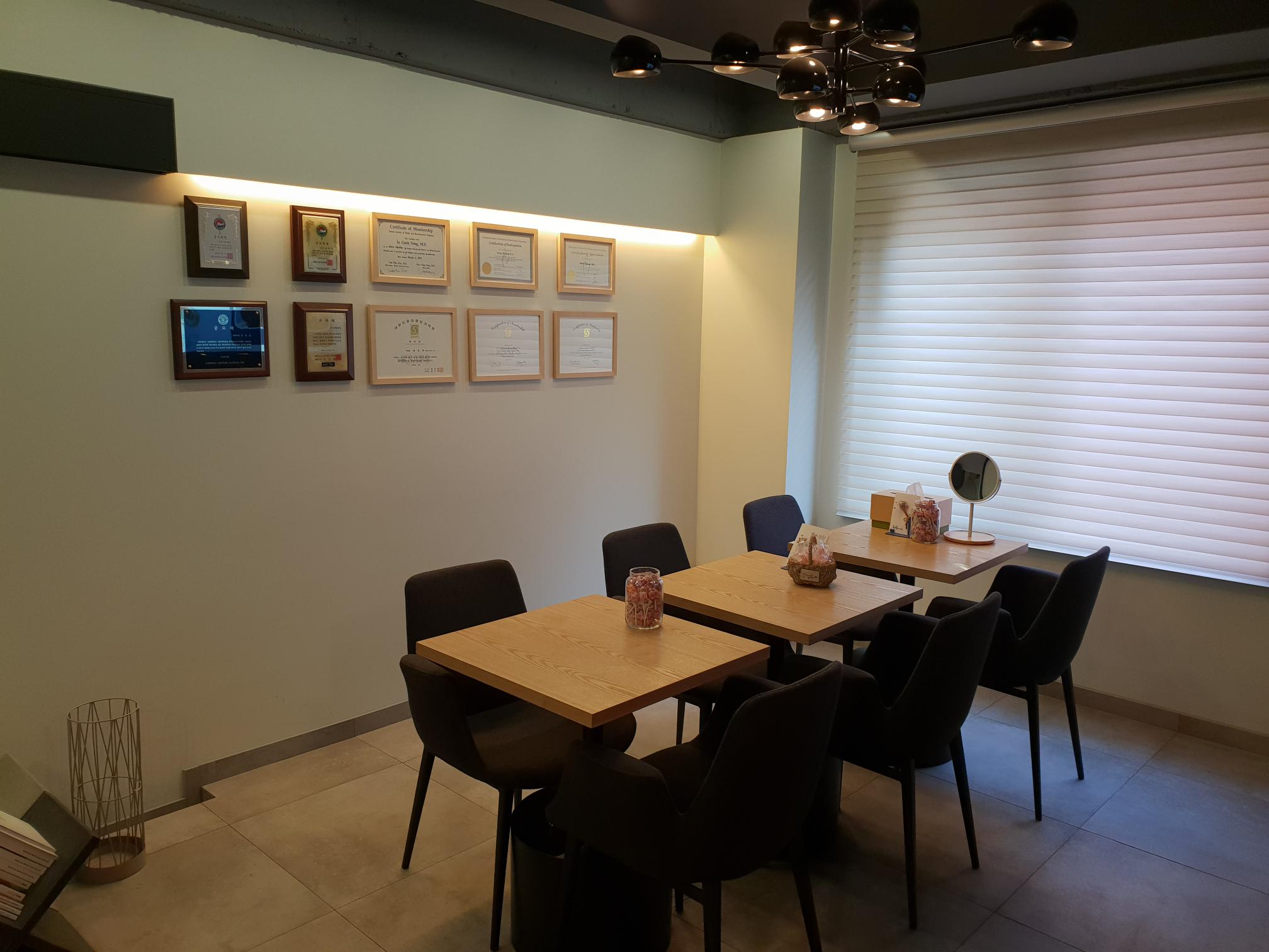 닥터본성형외과의원 대표 이미지