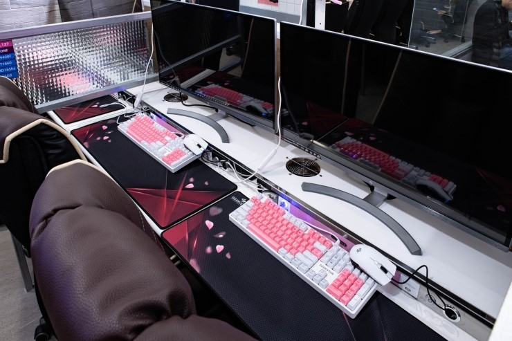 쿡몬스터PC방 연신내점