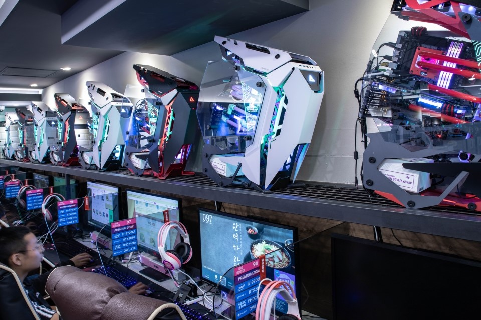쿡몬스터PC방 연신내점