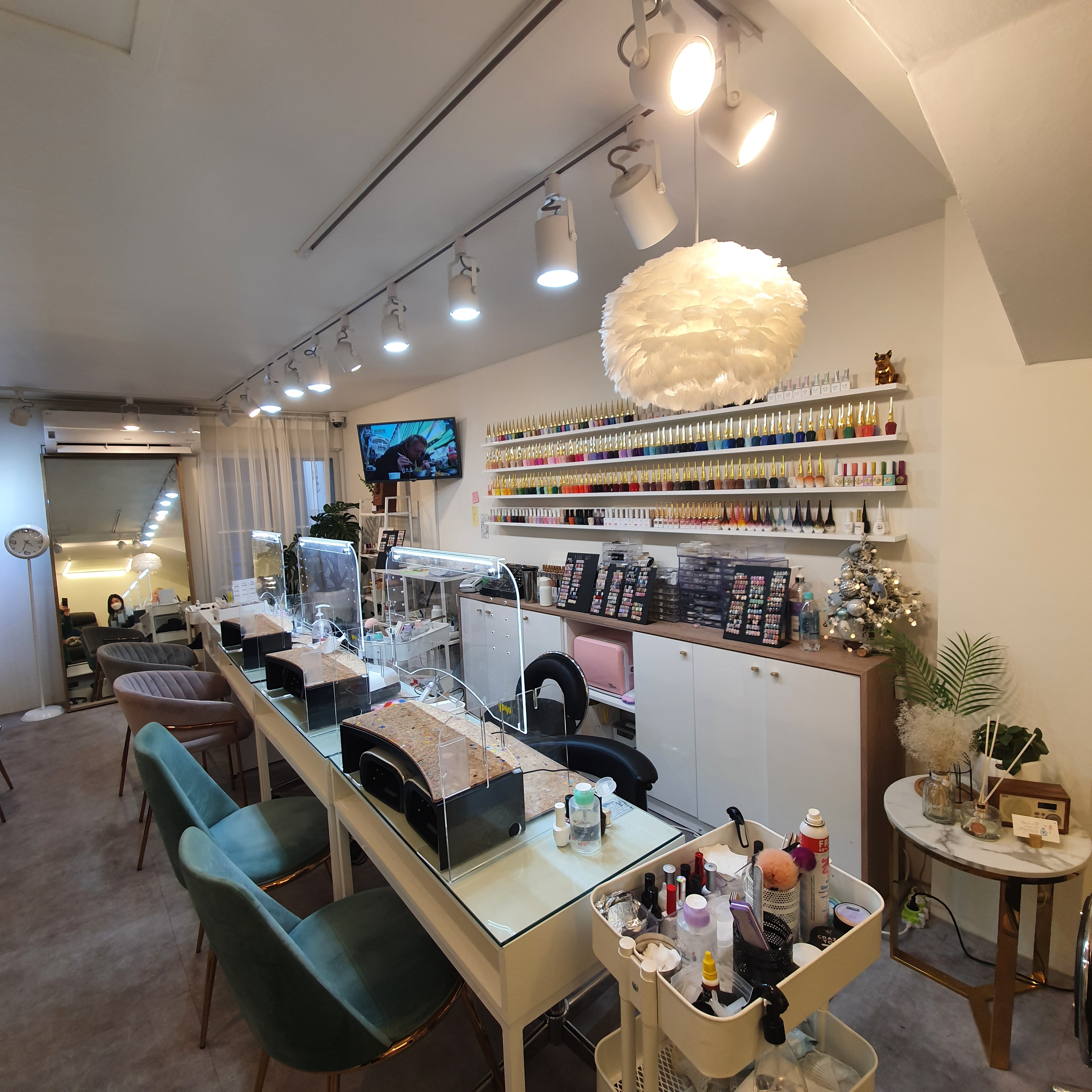 라라네일 대표 이미지