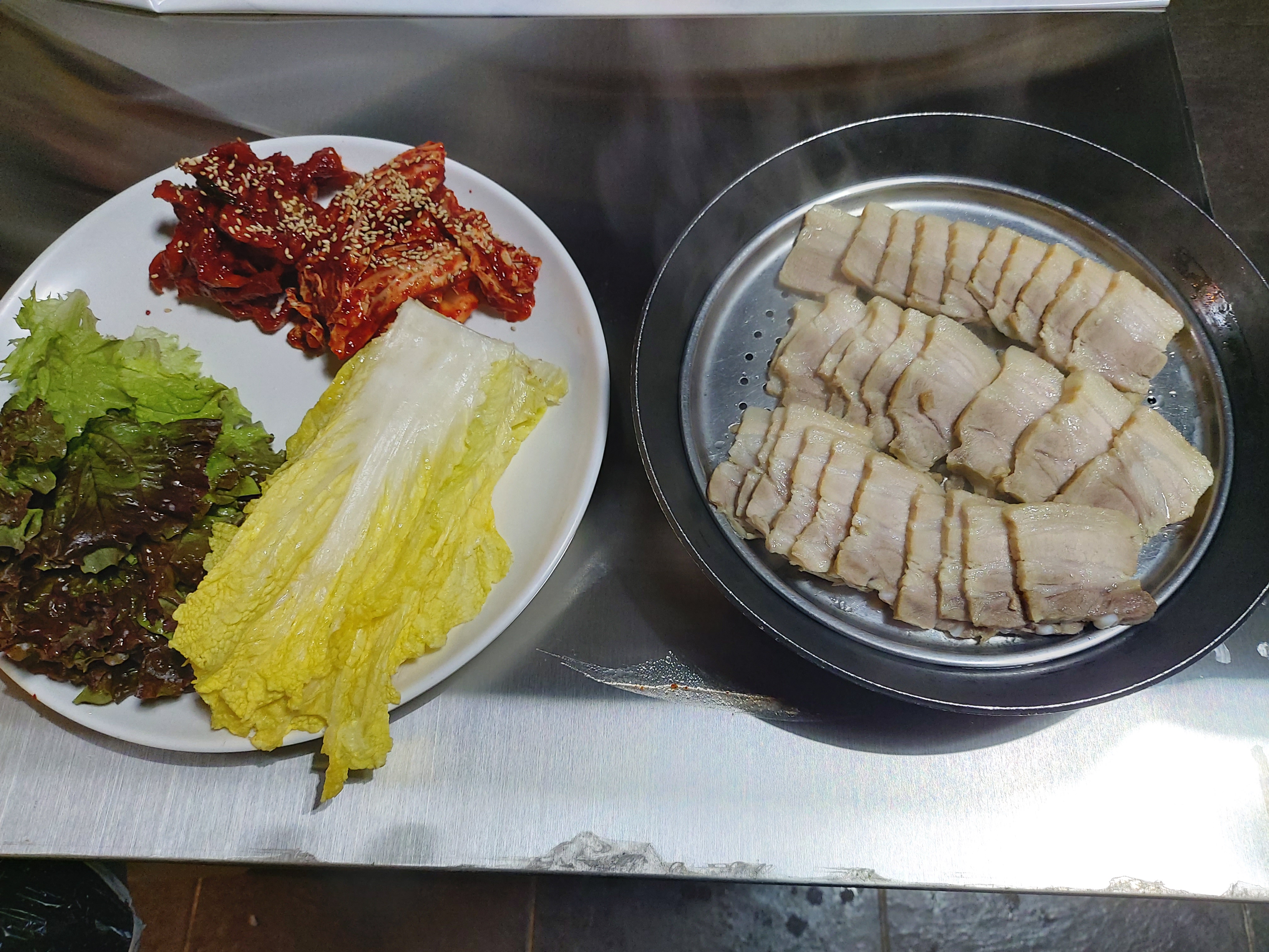 이모손칼국수보쌈