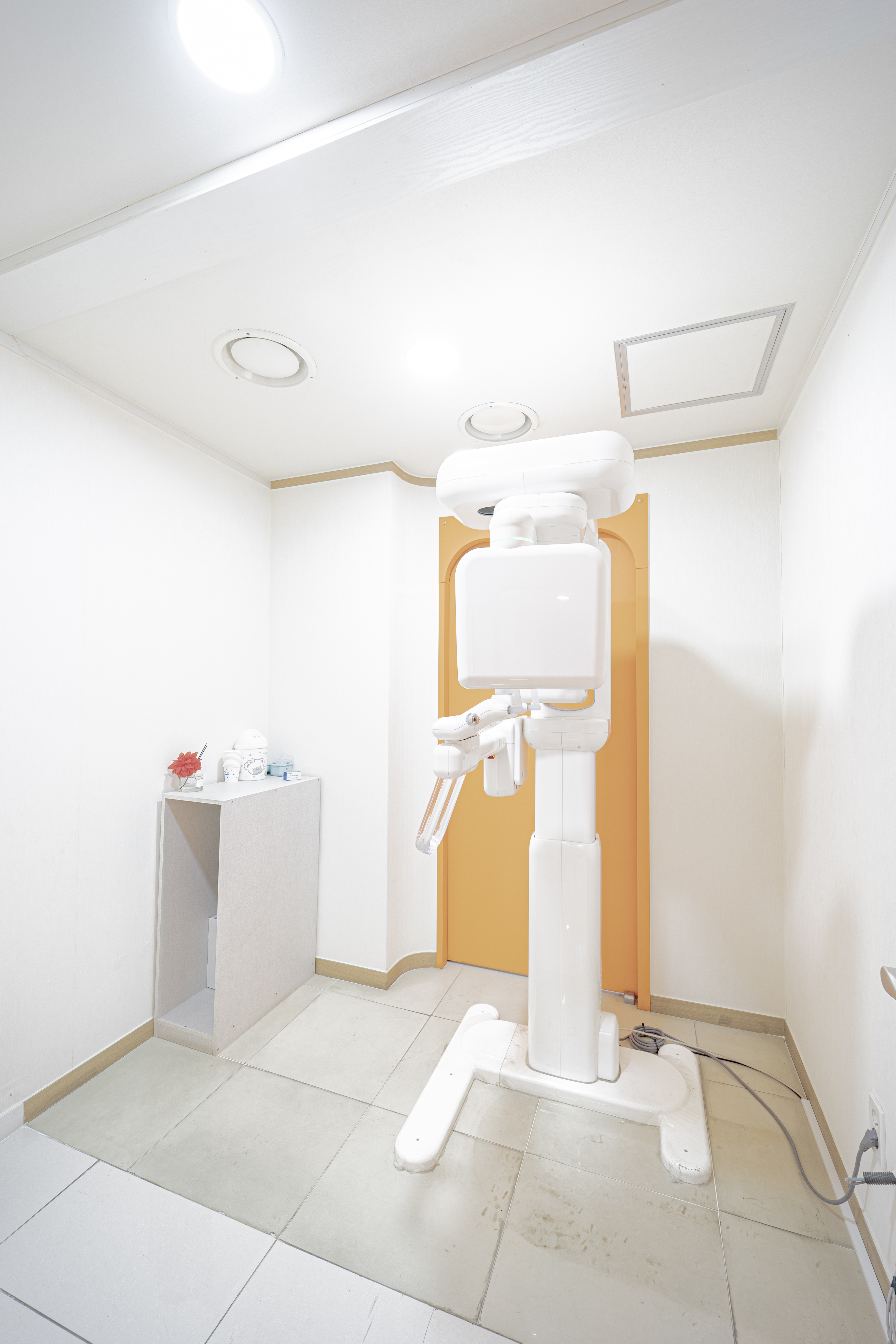 오렌지캐슬치과의원 대표 이미지