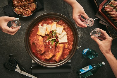 백채김치찌개 합정역점