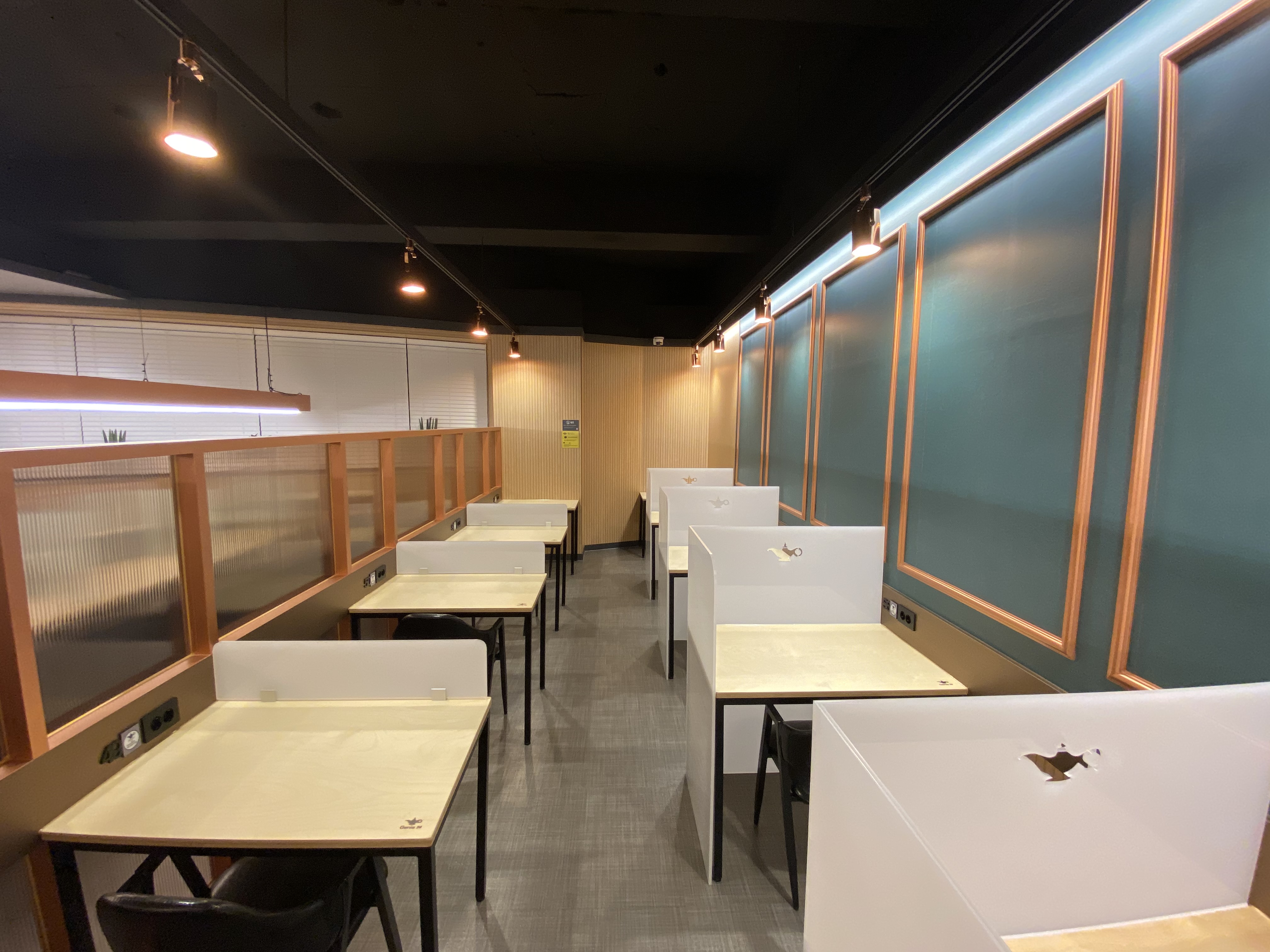 지니24스터디카페 성신여대점