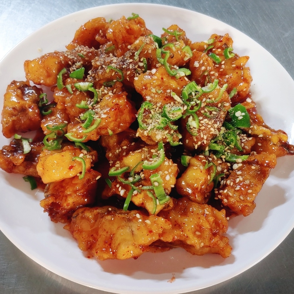 비오네손칼국수