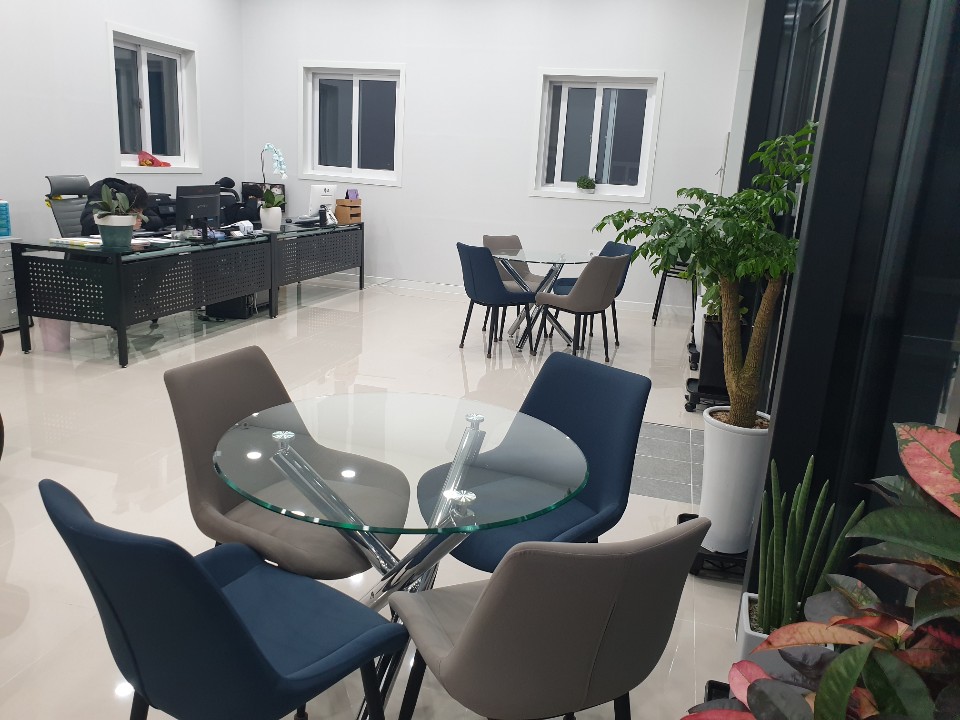 투게더 대표 이미지