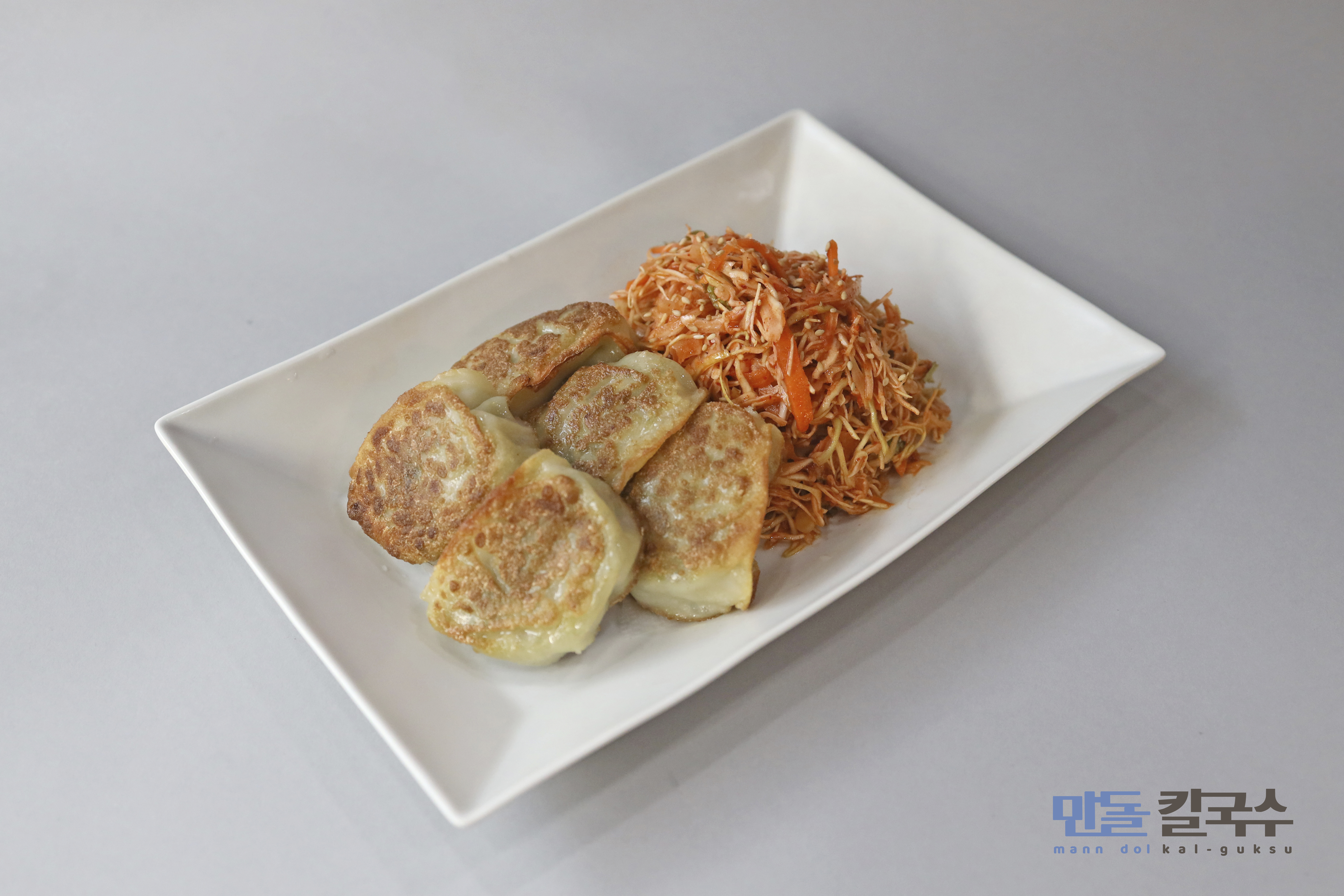만돌칼국수