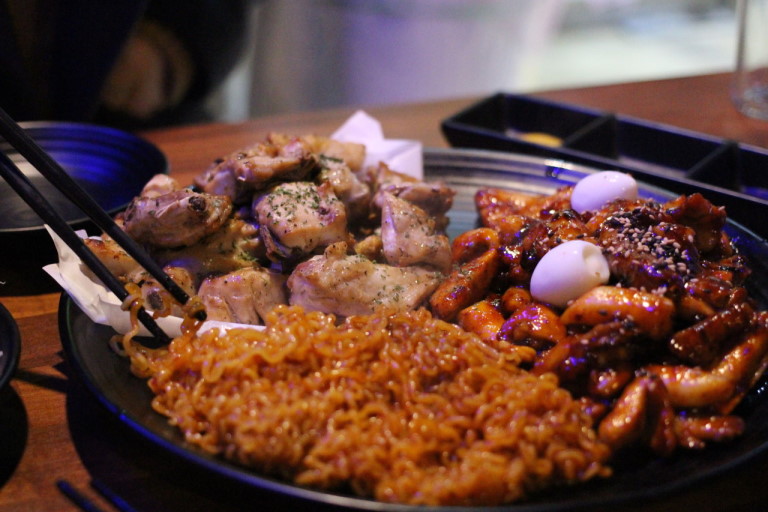 꼬꼬아찌숯불치킨 평거점