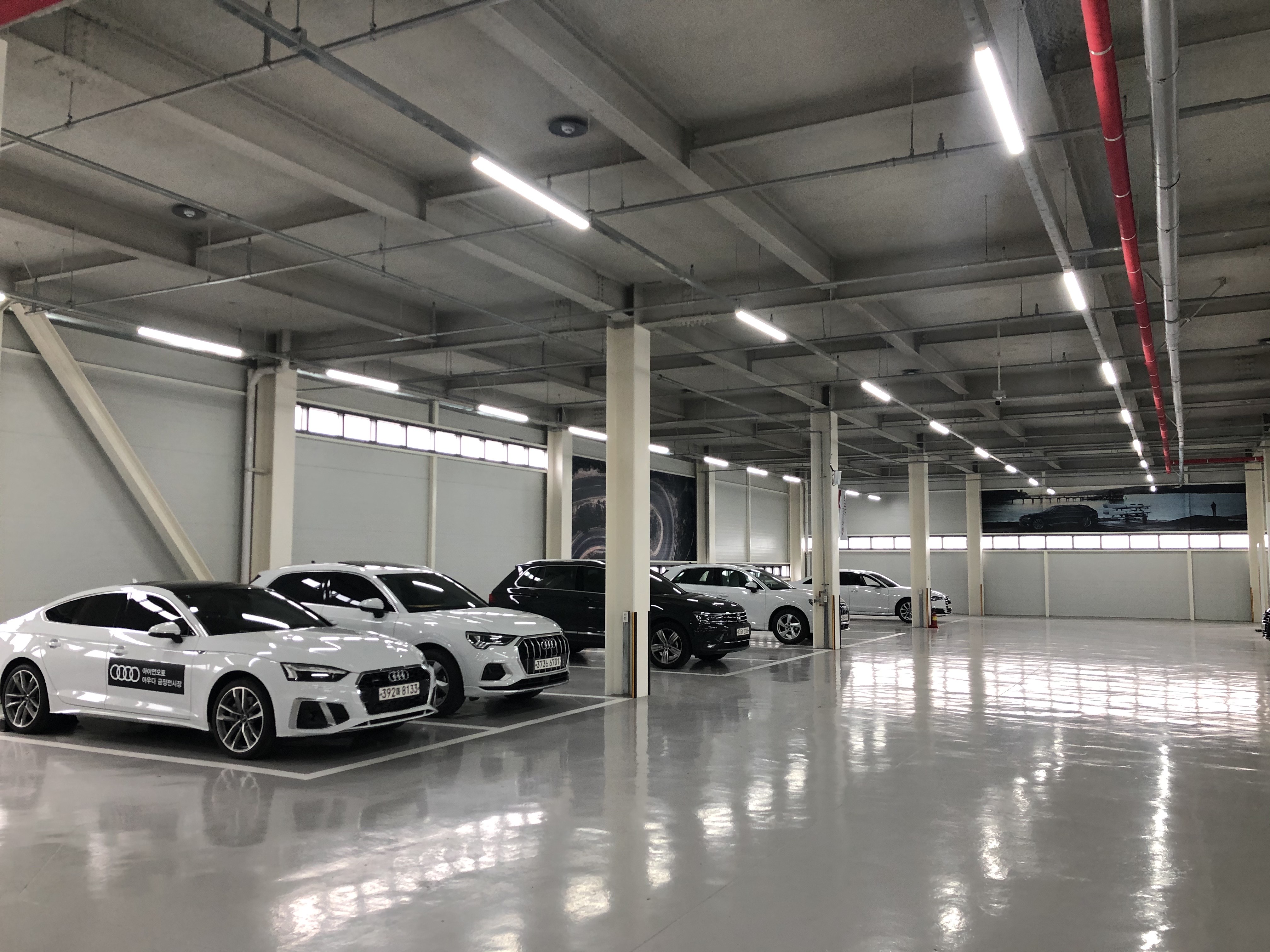 아이언오토 아우디 인증중고차 양산전시장 대표 이미지