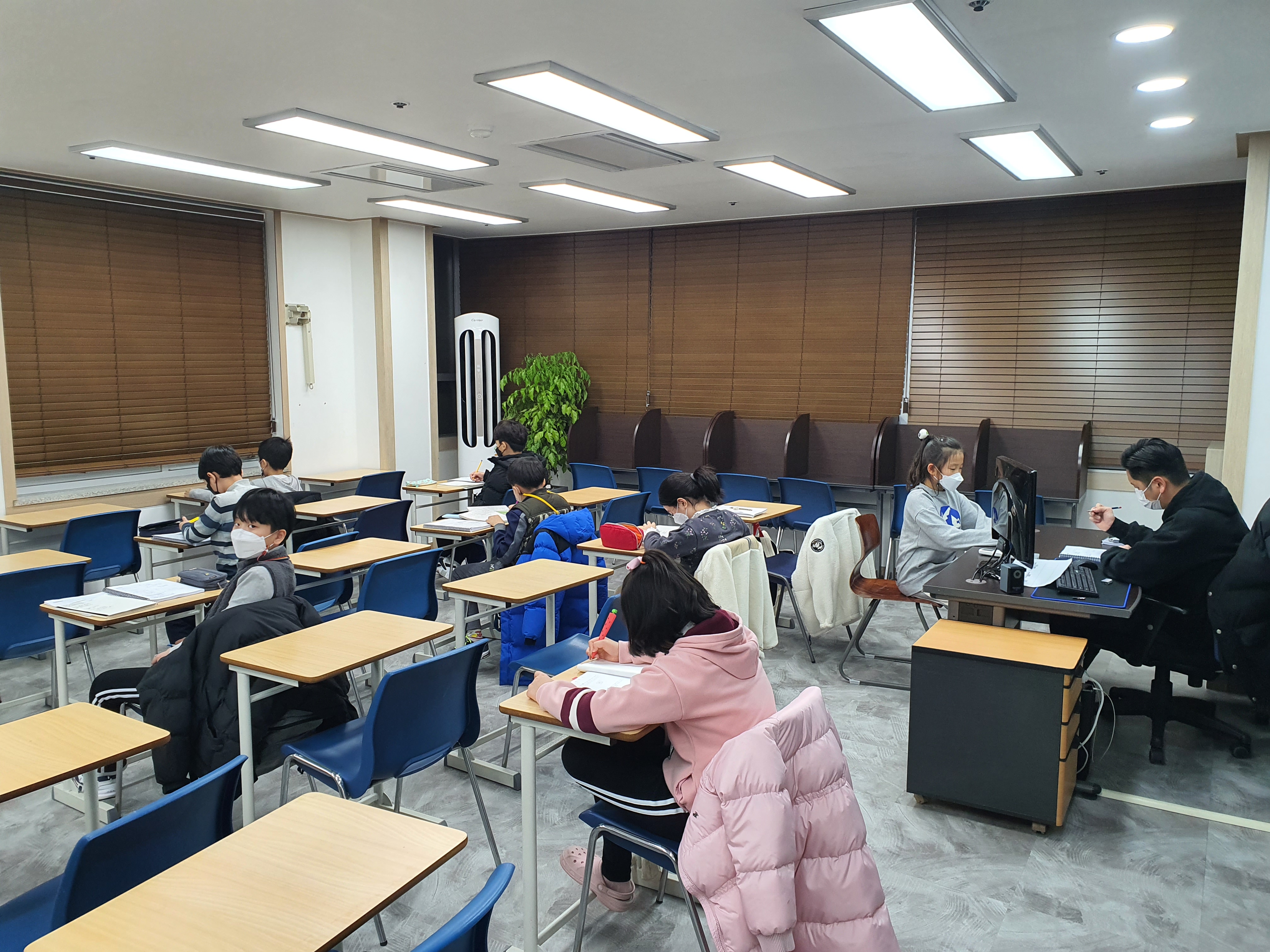 생각하는황소 강서학원