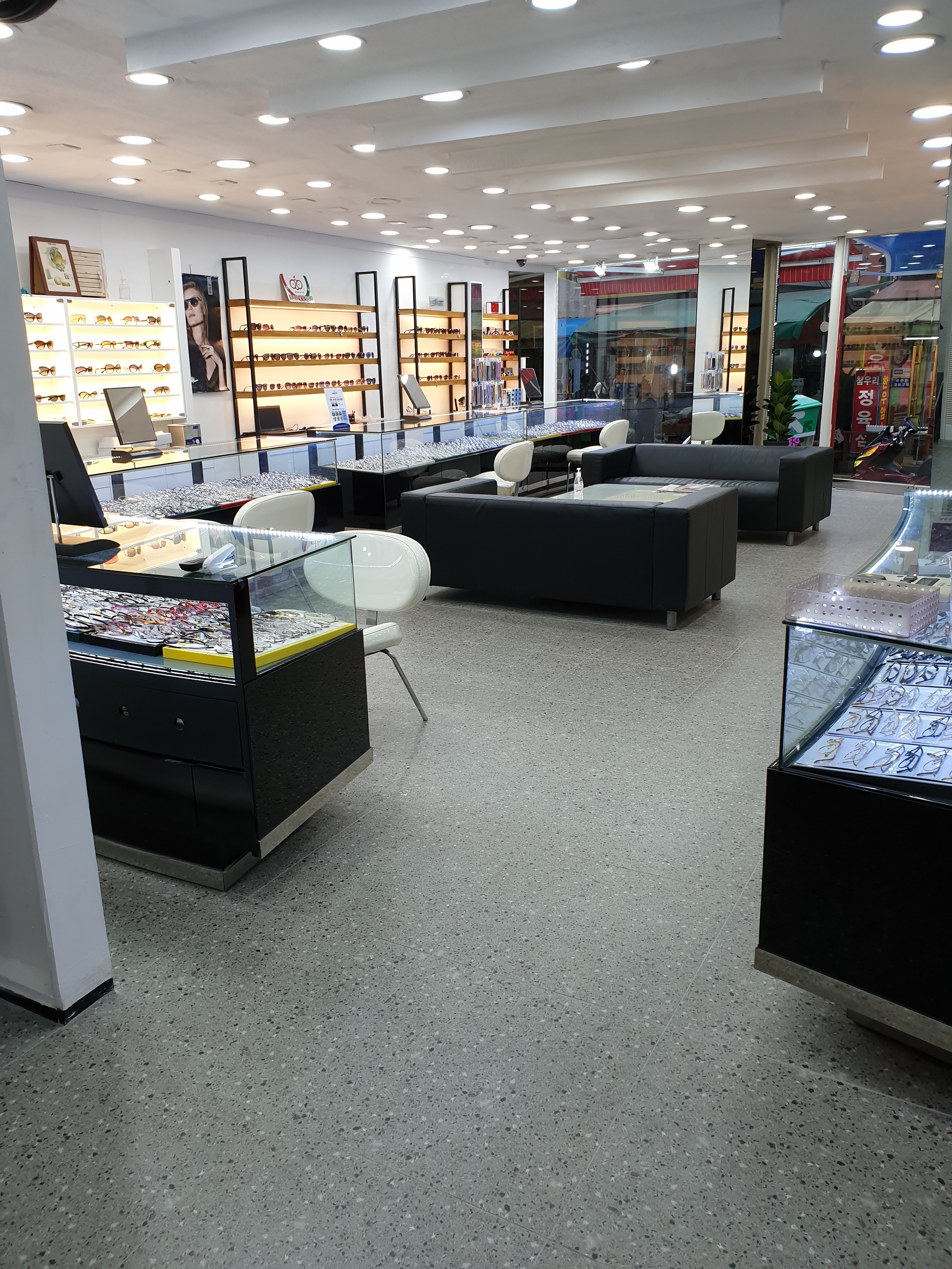 신월안경원 대표 이미지