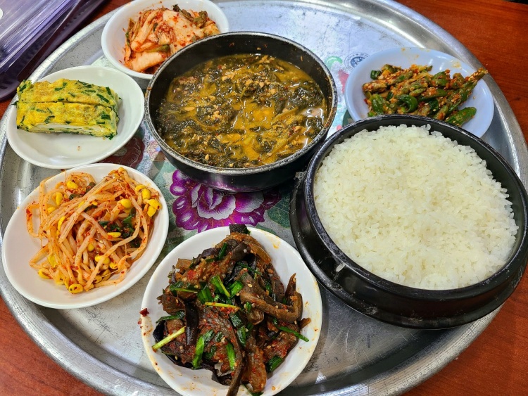 スンウネ食堂