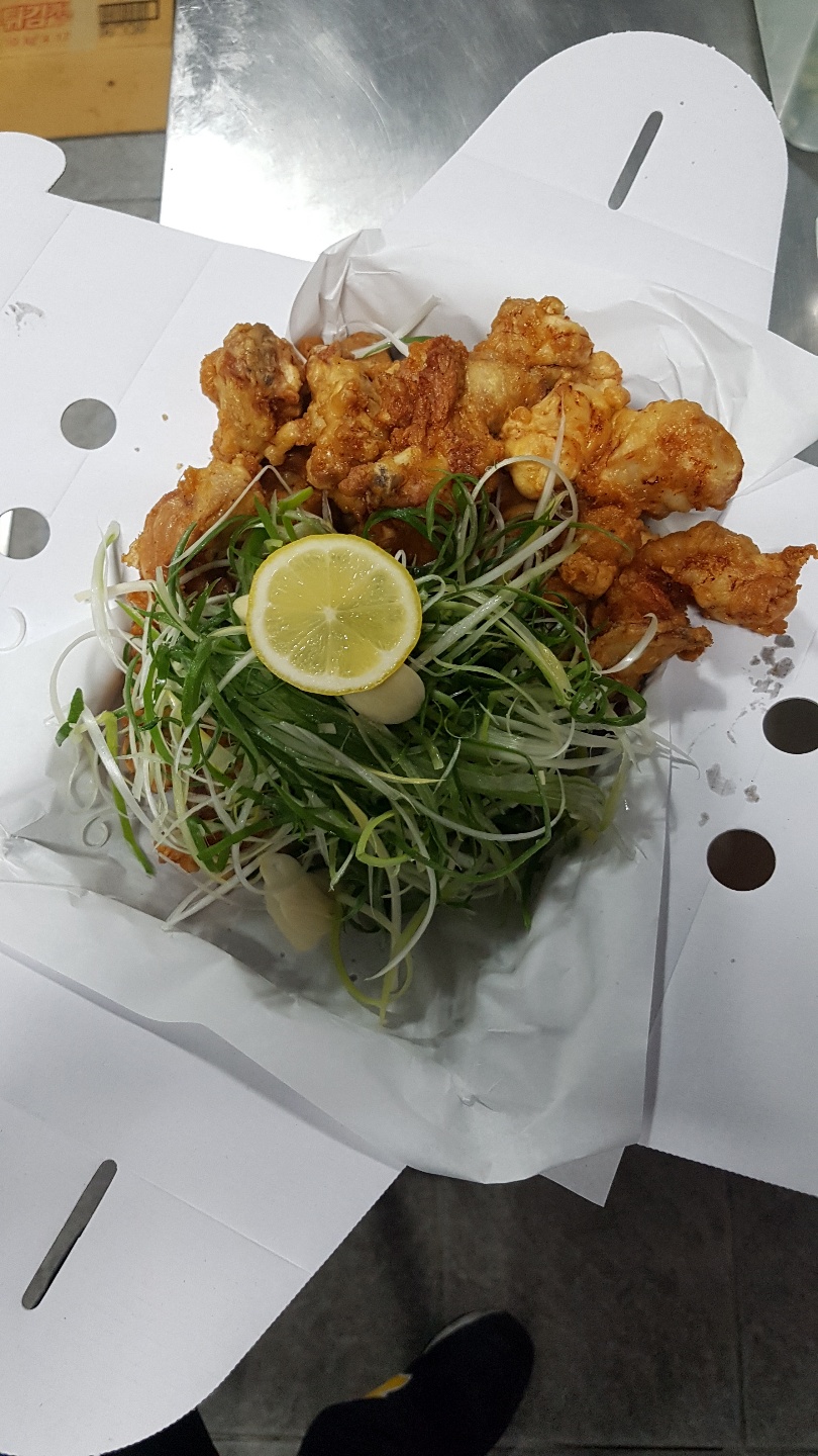 왕천파닭 충대점