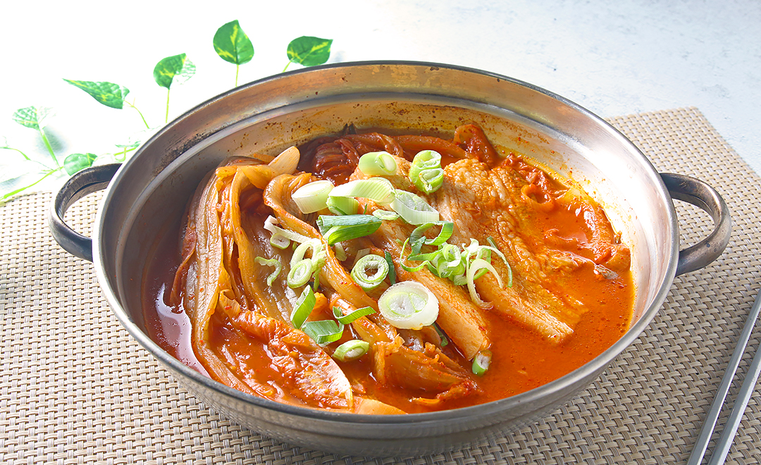 나음명품김치찌개전문점