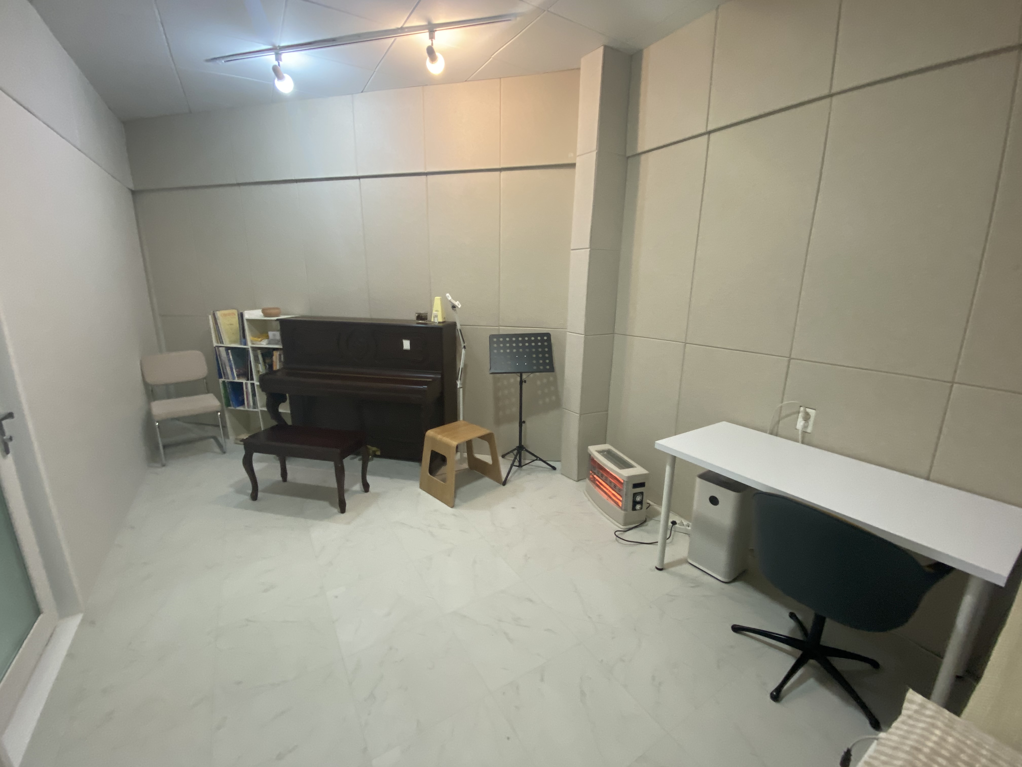 1번째 스튜디오 사진