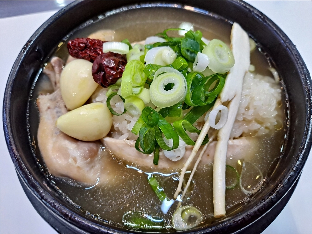 꾸지뽕삼계탕