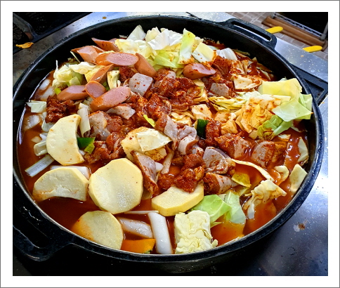 춘천닭갈비비비리 평화점