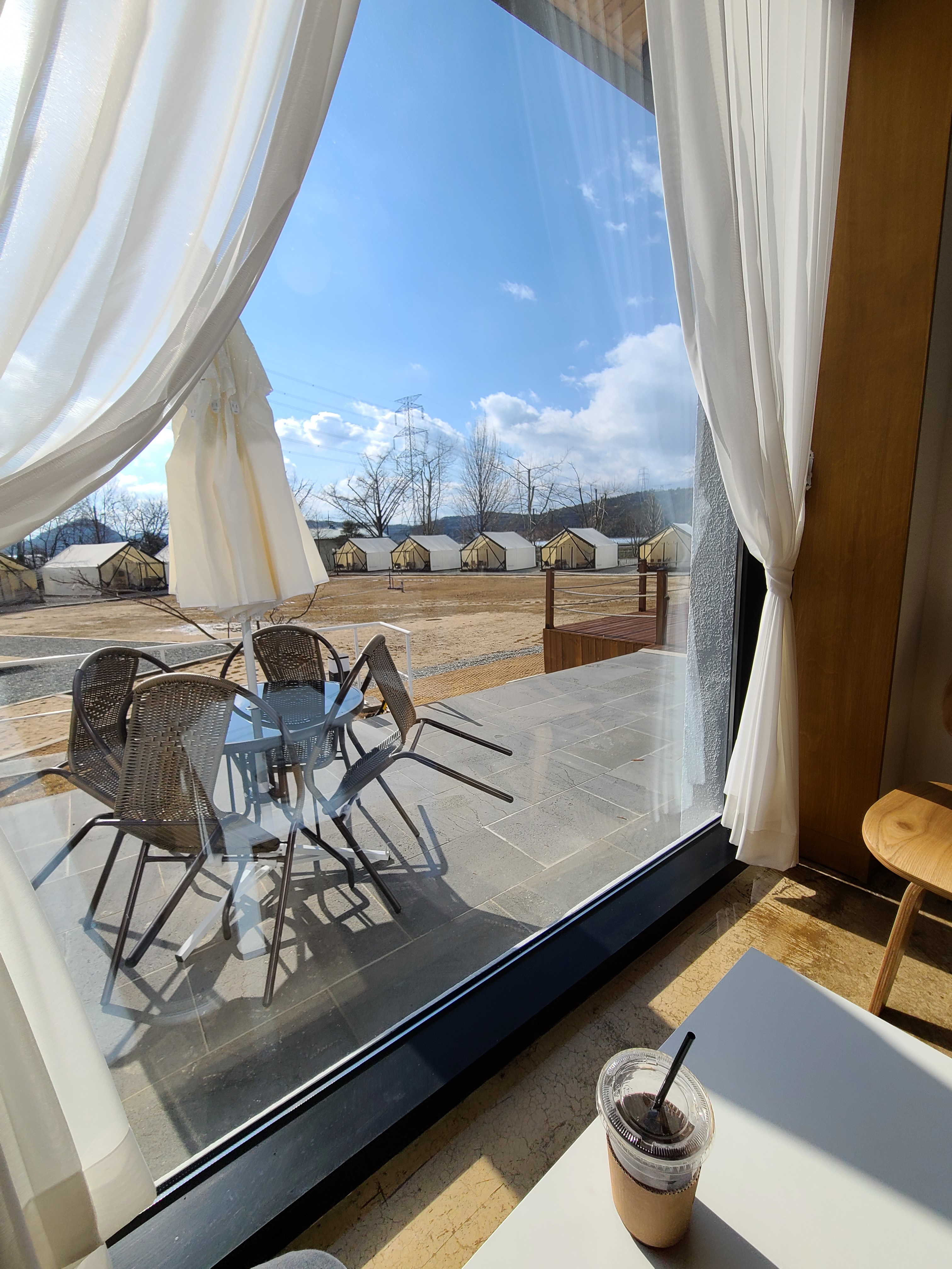 슬로우위켄드SLOWWEEKEND CAFE