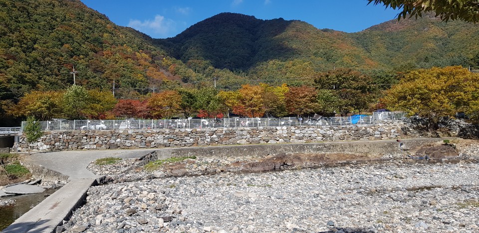 월악한울오토캠핑장