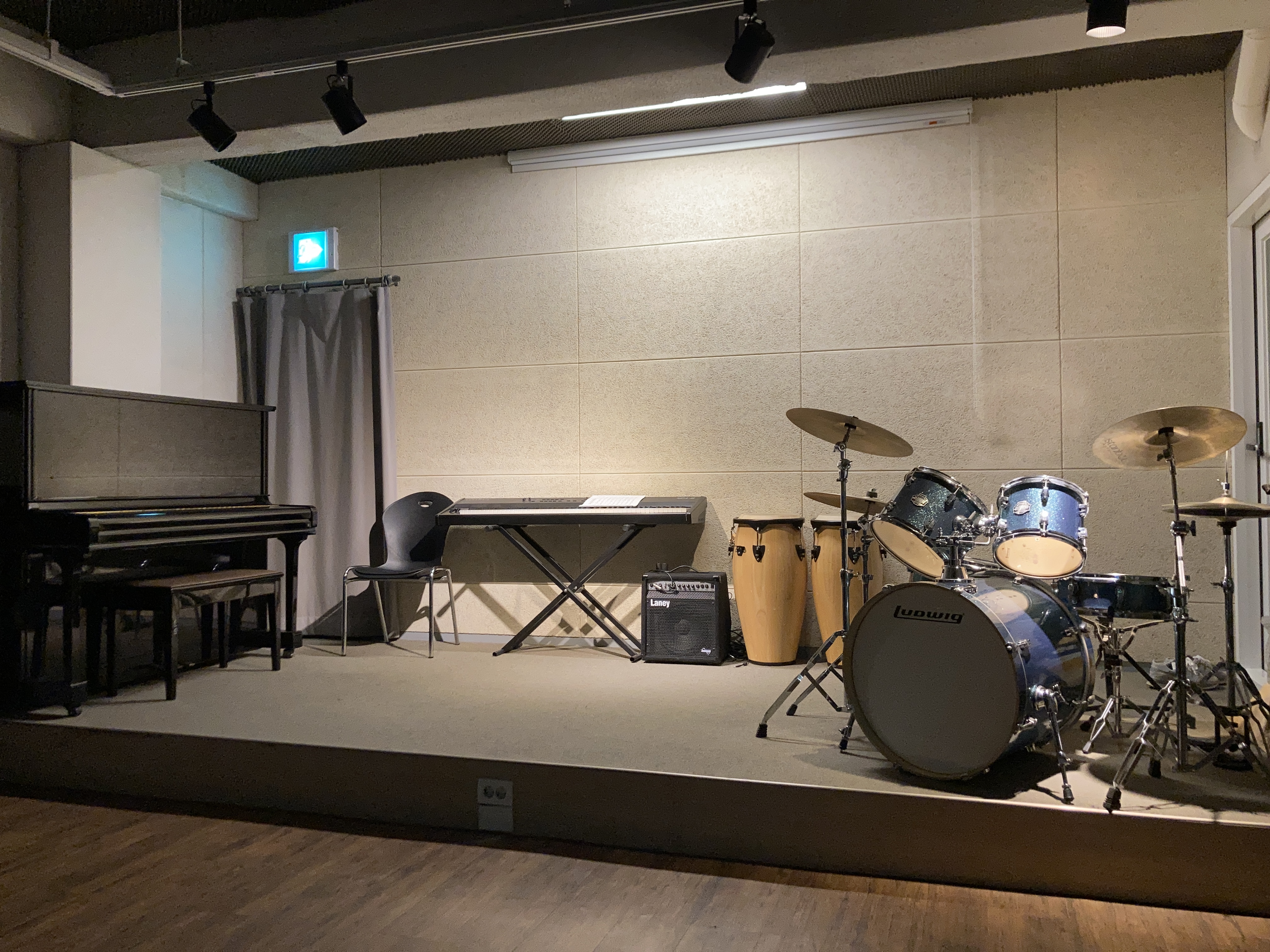 5번째 스튜디오 사진