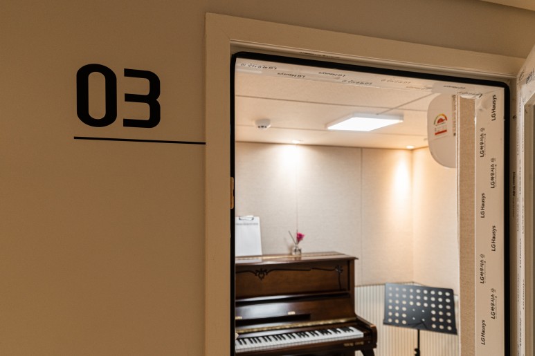 2번째 스튜디오 사진