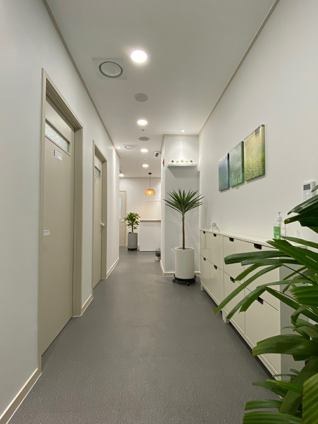 고요한마음_케어앤마인드 대표 이미지