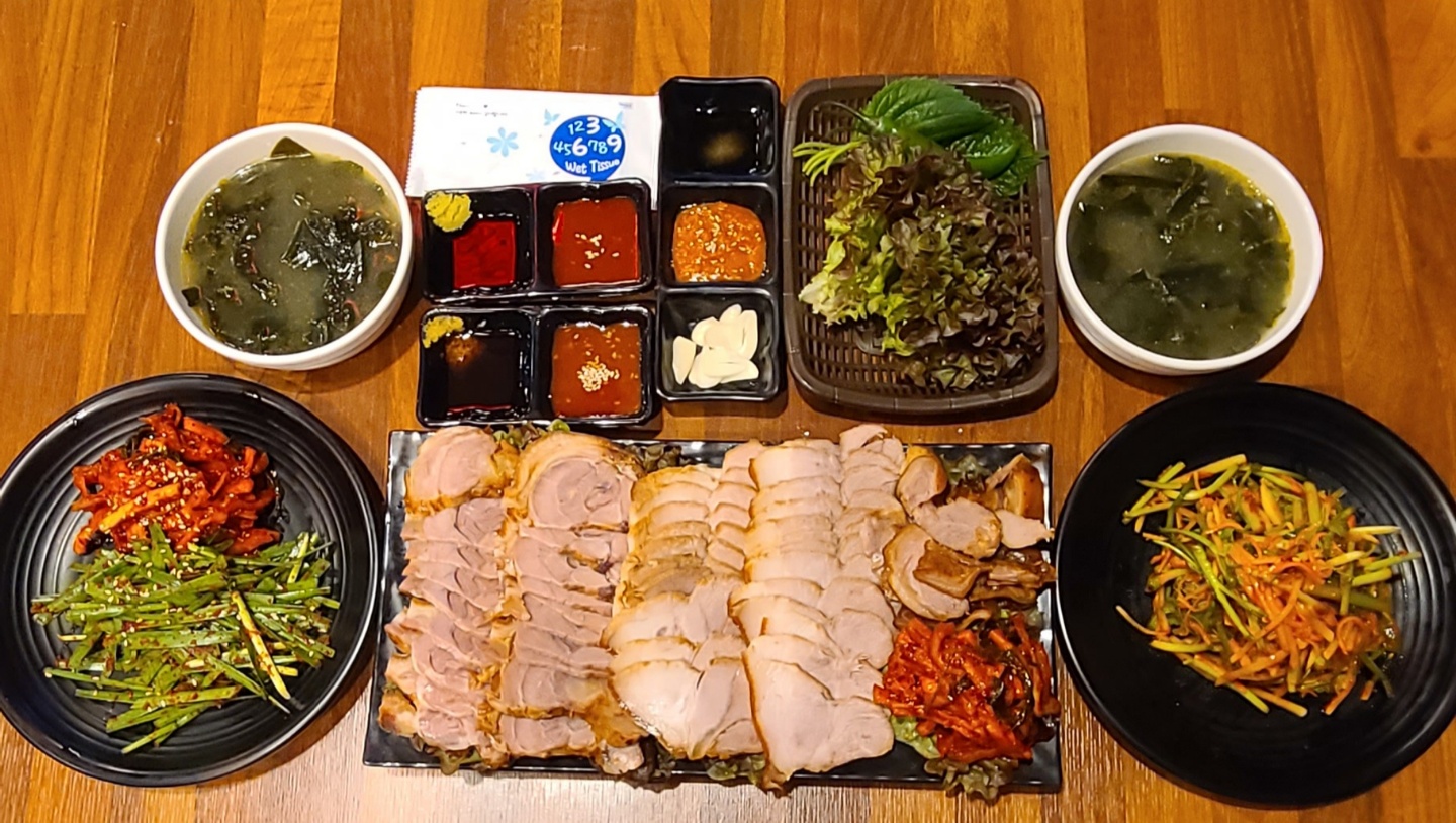 한상명가 해물 보쌈