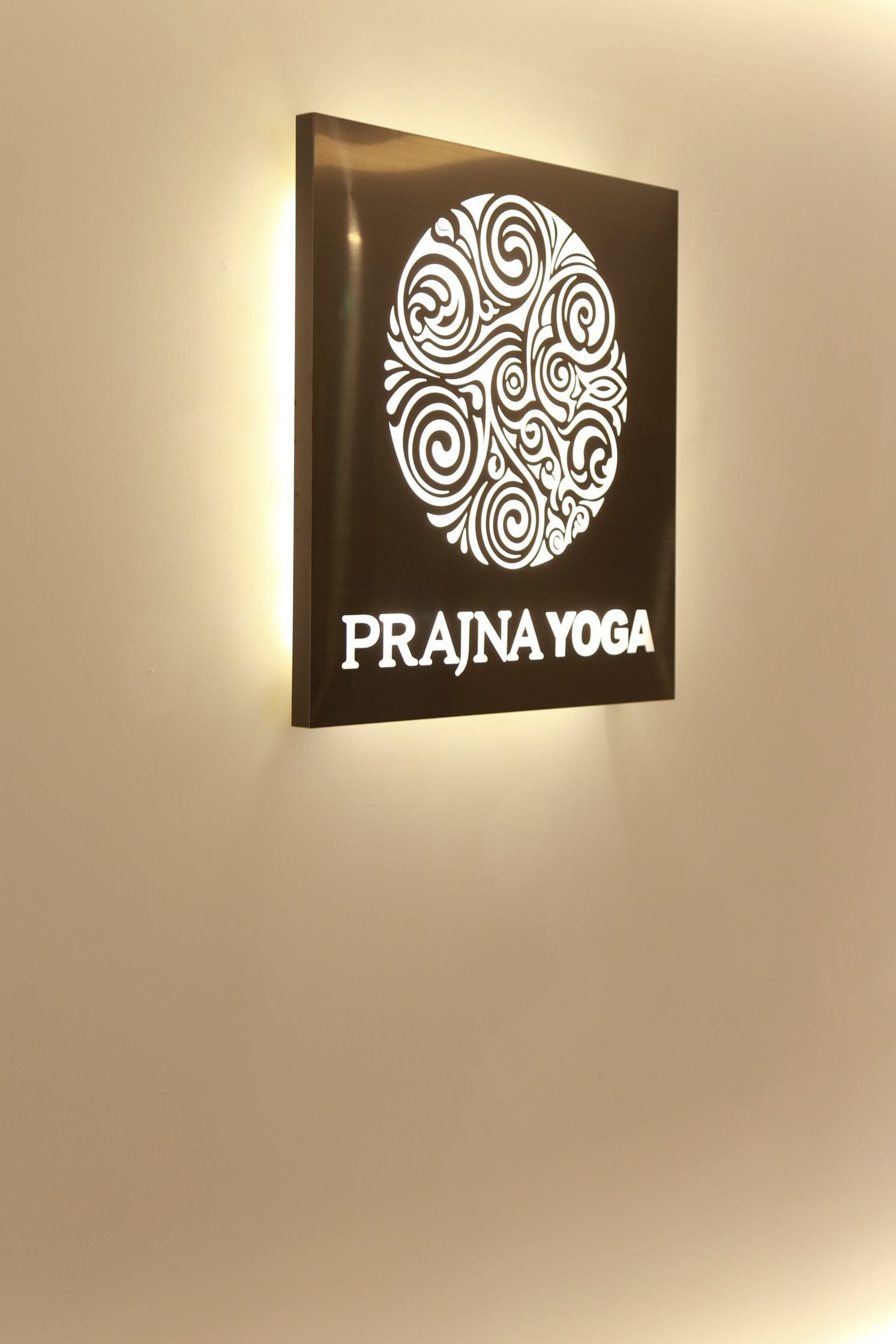 프라즈나요가 대표 이미지