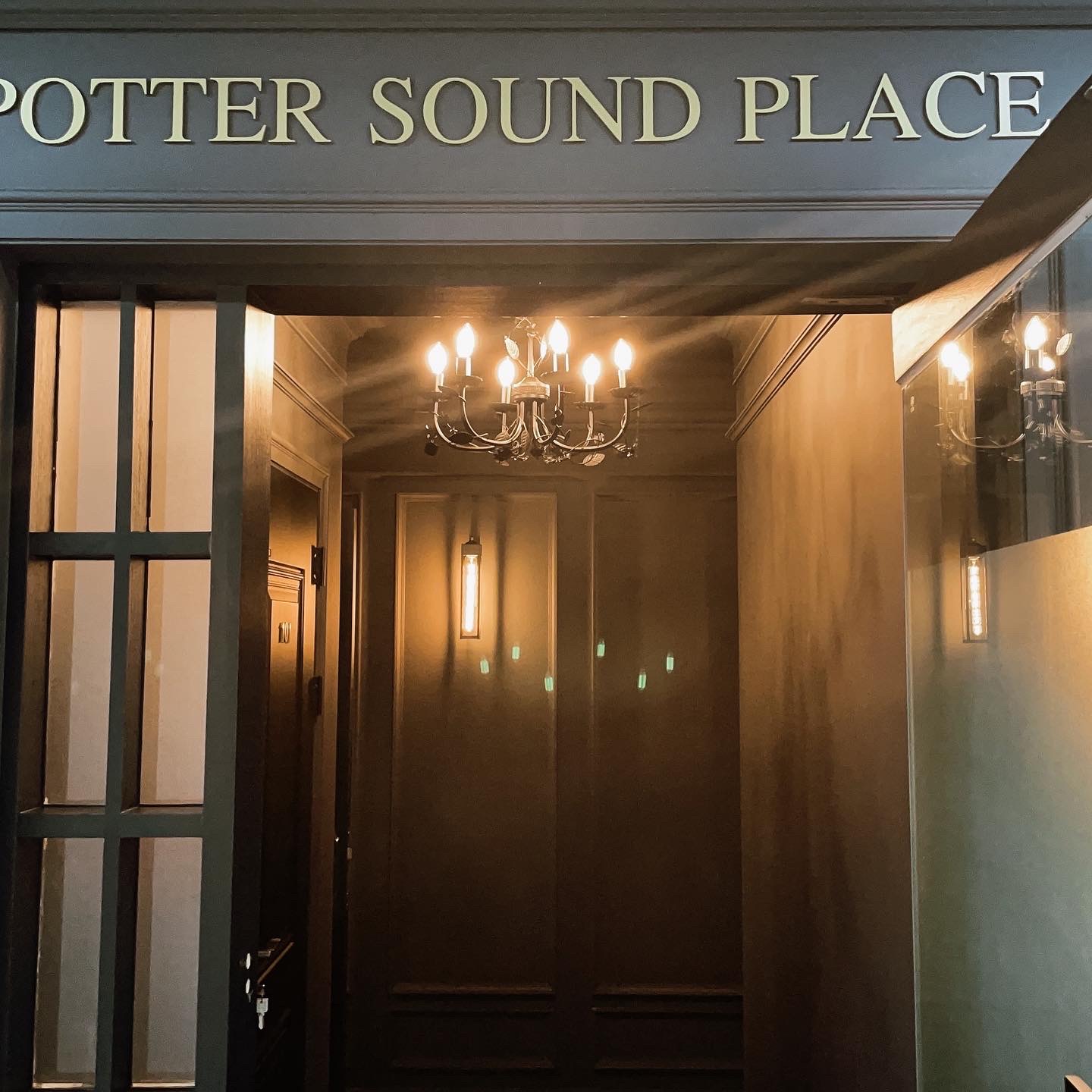 1번째 스튜디오 사진