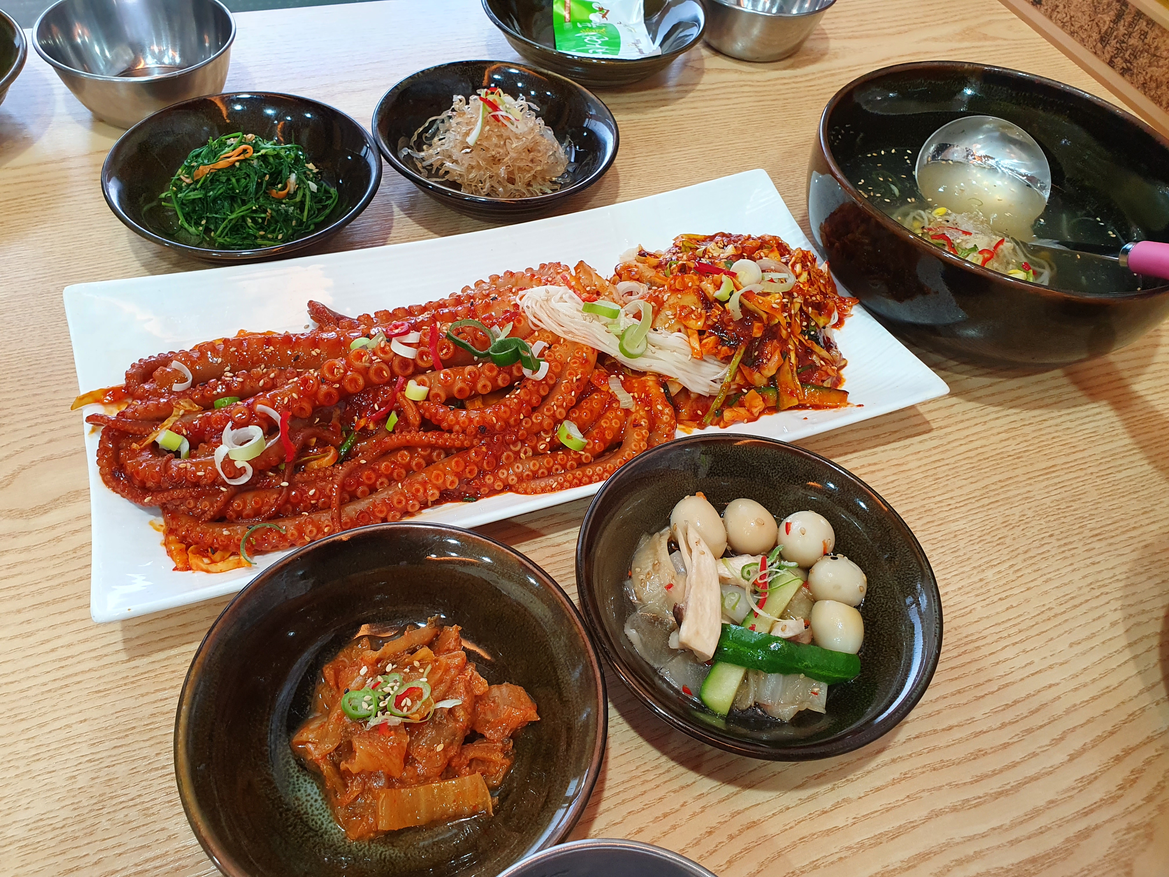 사랑손 계절 포차