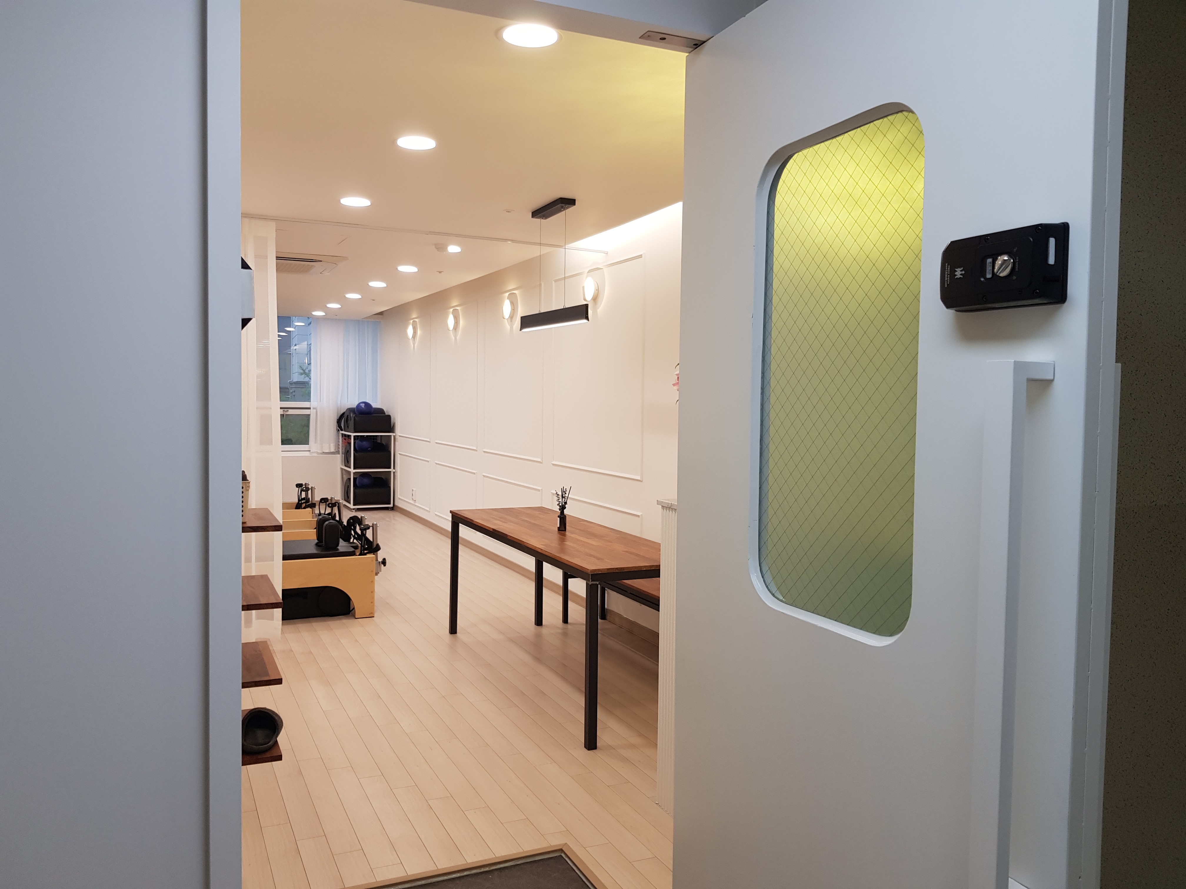 위필라테스 스튜디오 대표 이미지